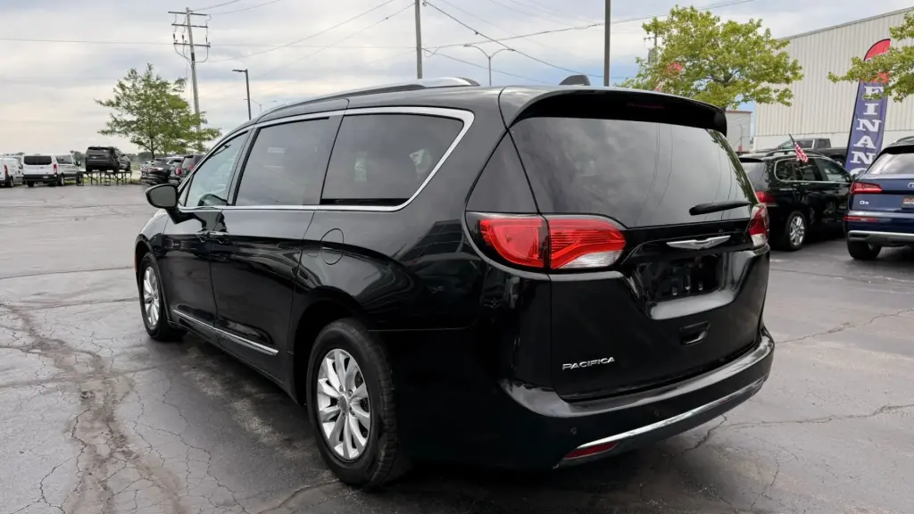 2018 CHRYSLER PACIFICA