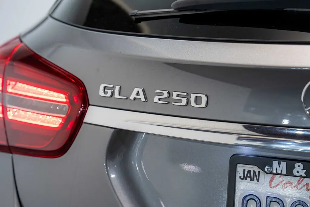 2020 Mercedes-Benz GLA 250
