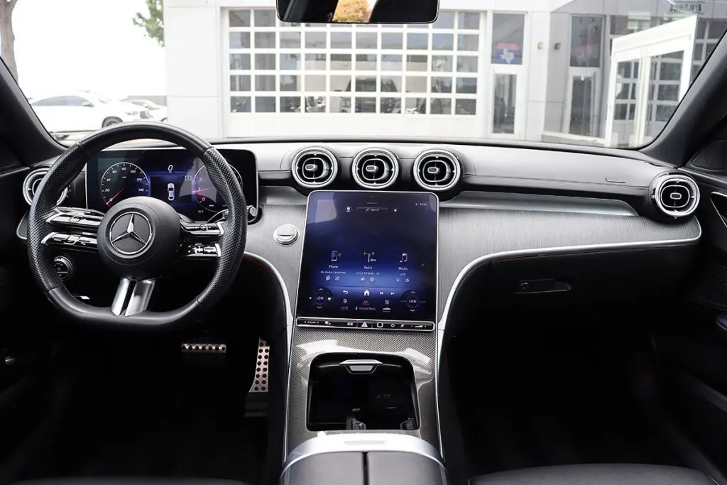2023 Mercedes-Benz C 300
