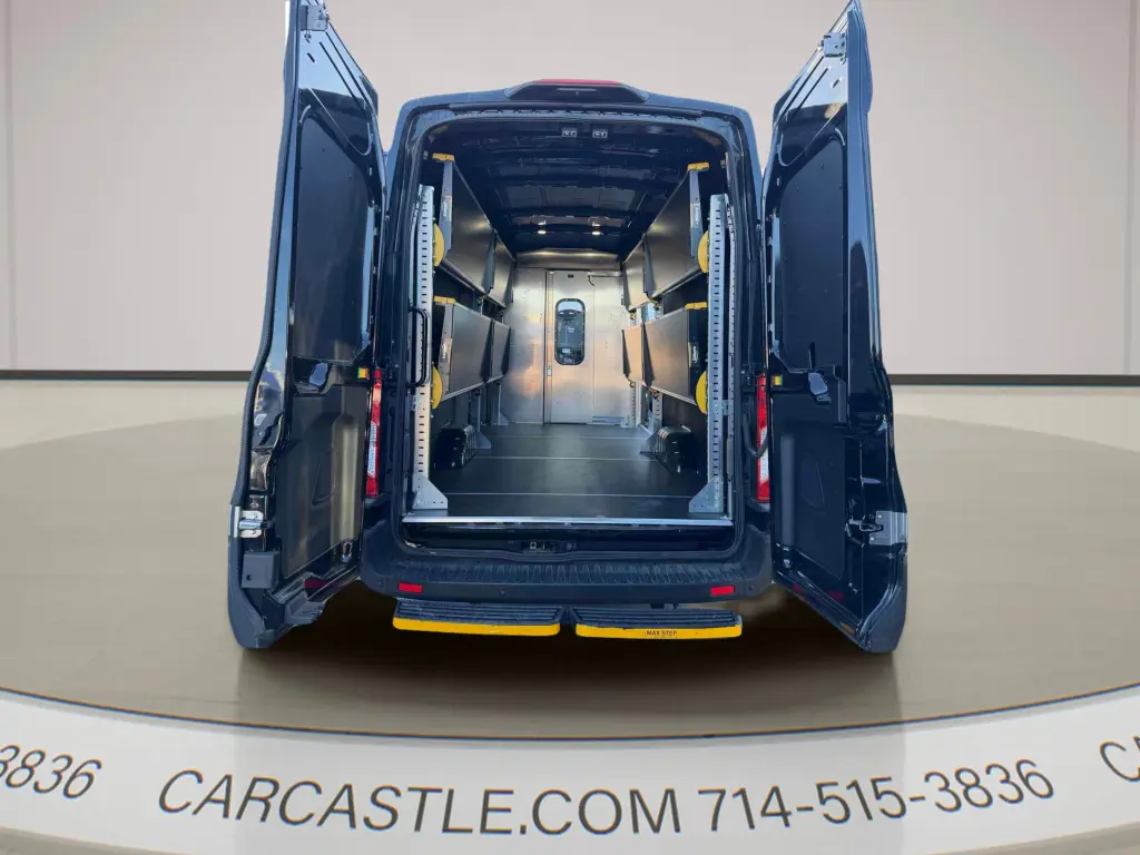 2023 Ford Transit Cargo Van