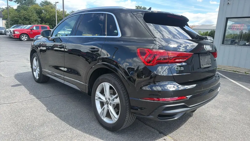 2021 Audi Q3