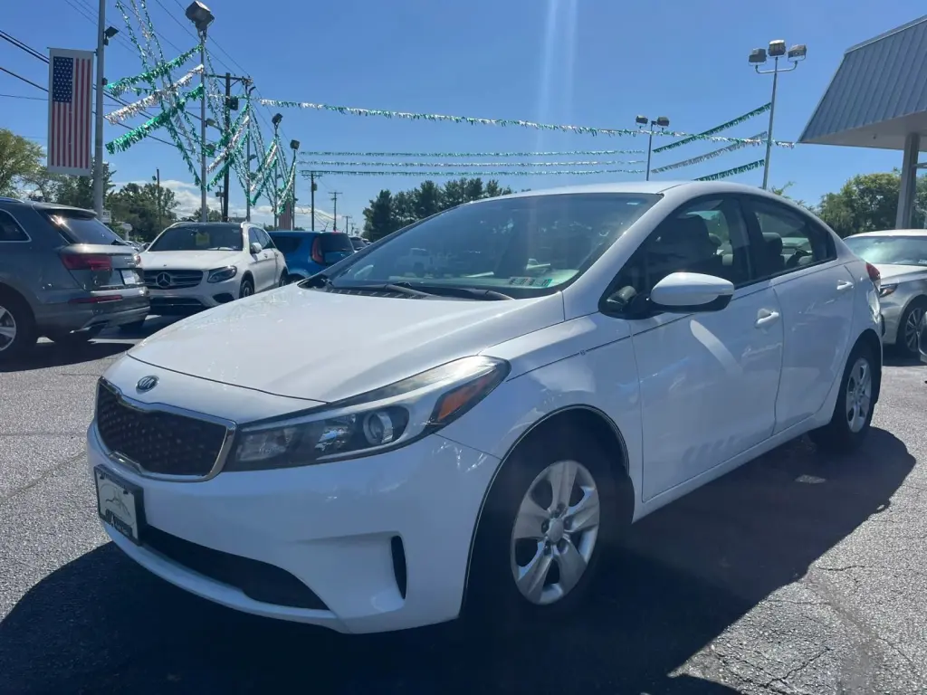2017 KIA FORTE