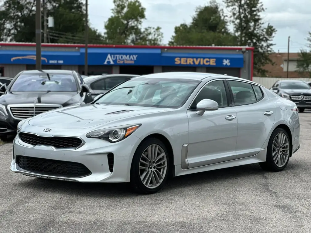2018 KIA STINGER