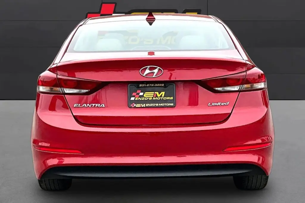2017 Hyundai ELANTRA