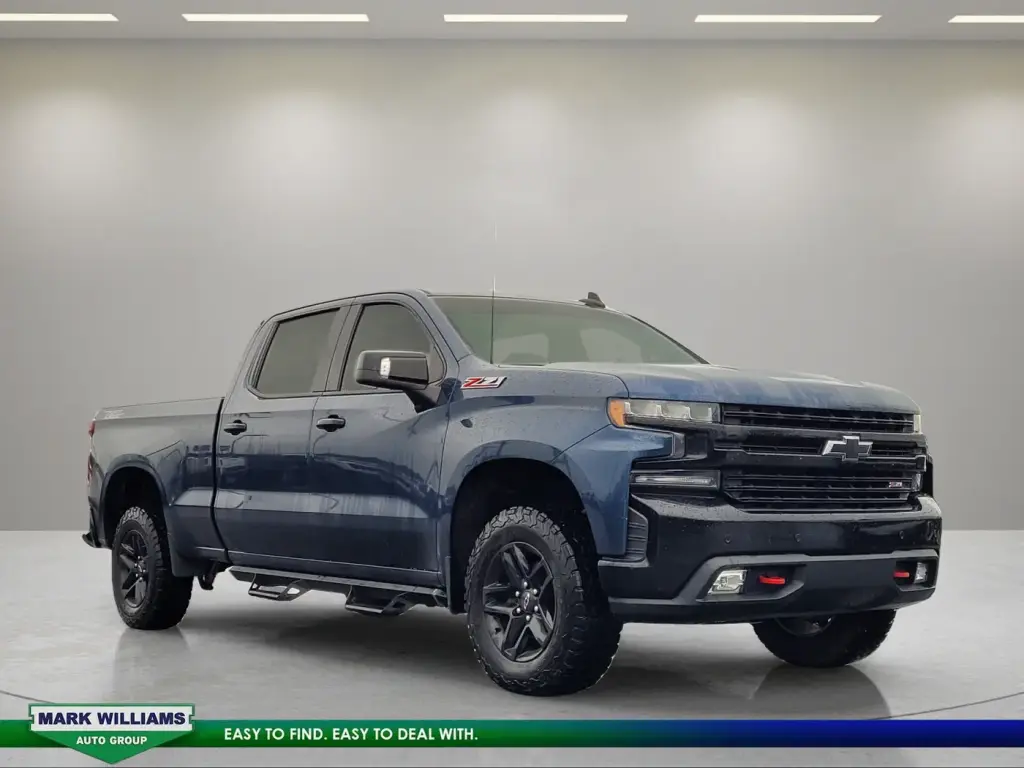 Chevrolet Silverado 1500 2020 4x4 LT Trail Boss 4p. Cabina Completa 5.8 ft. SB