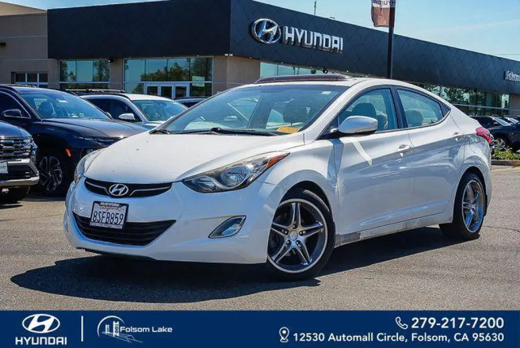 Hyundai ELANTRA 2013 Limitada 4p Sedan