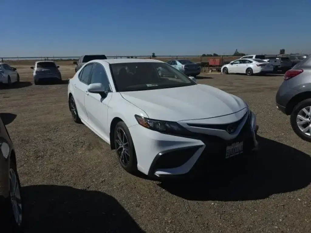 Toyota Camry 2024 SE 4dr Sedan