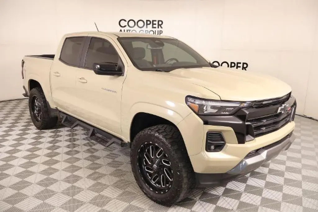 Chevrolet Colorado 2023 4x4 Z71 4dr Crew Cab 5 ft. SB