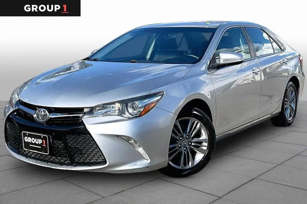 Toyota Camry 2017 SE 4dr Sedan