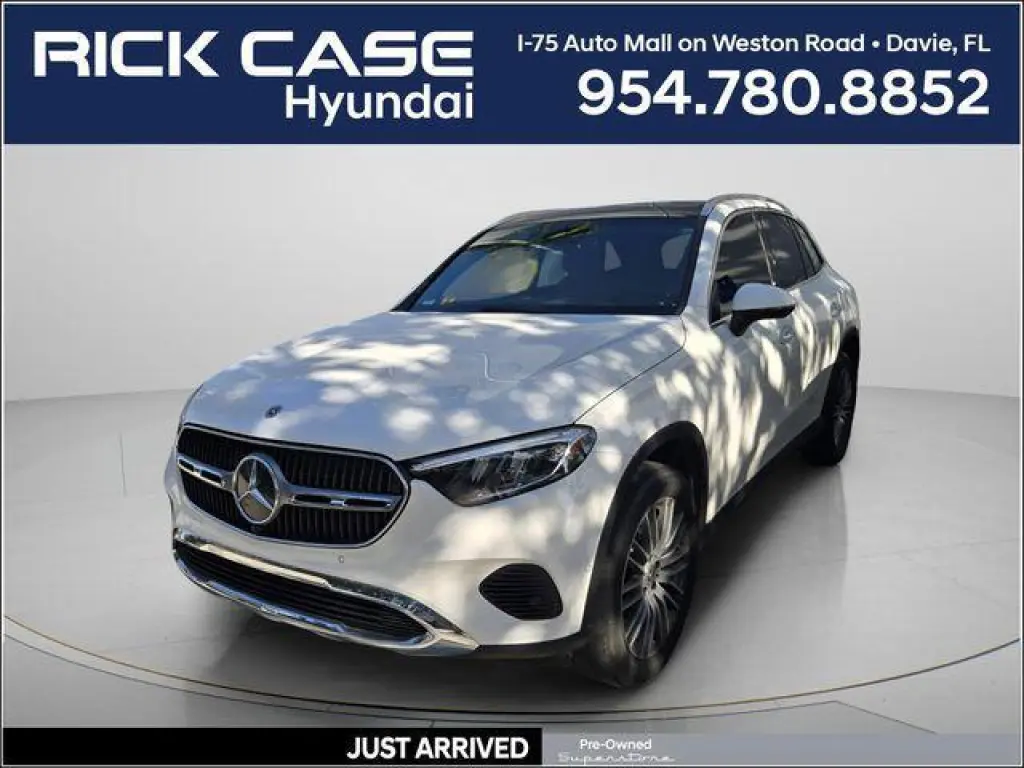 Mercedes-Benz GLC 2024 GLC 300 SUV de 4 puertas