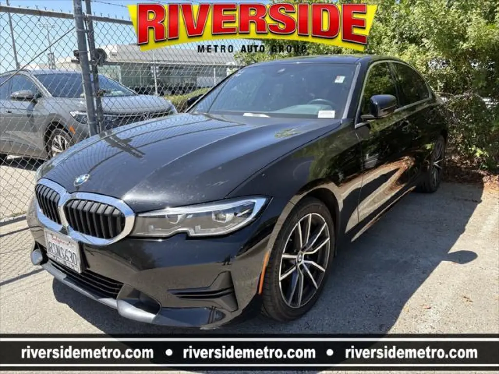 BMW Serie 3 2021 330i 4p Sedán