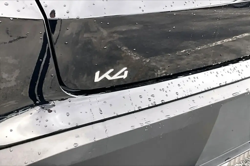 Kia K4 2025 EX 4dr Sed an