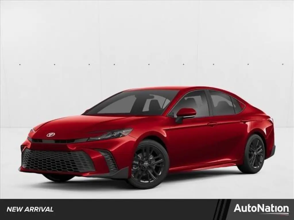 Toyota Camry 2025 SE Sedán 4 puertas