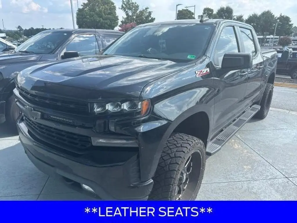 Chevrolet Silverado 1500 2020 4x4 RST 4 puertas Cabina Doble Caja Corta de 6.6 pies