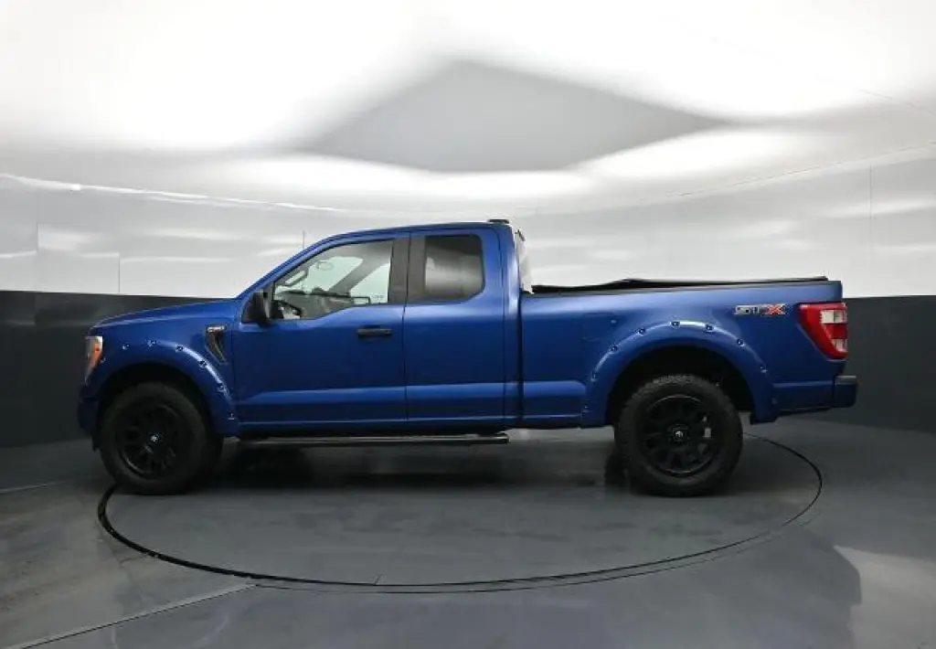 Ford F-150 2022 4x2 XL 4dr SuperCab 6.5 ft. SB