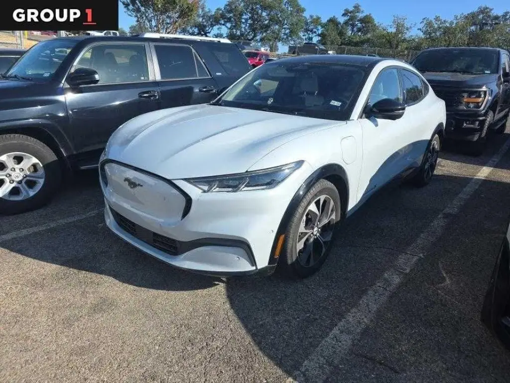 Ford Mustang Mach-E 2023 Premium 4dr SUV