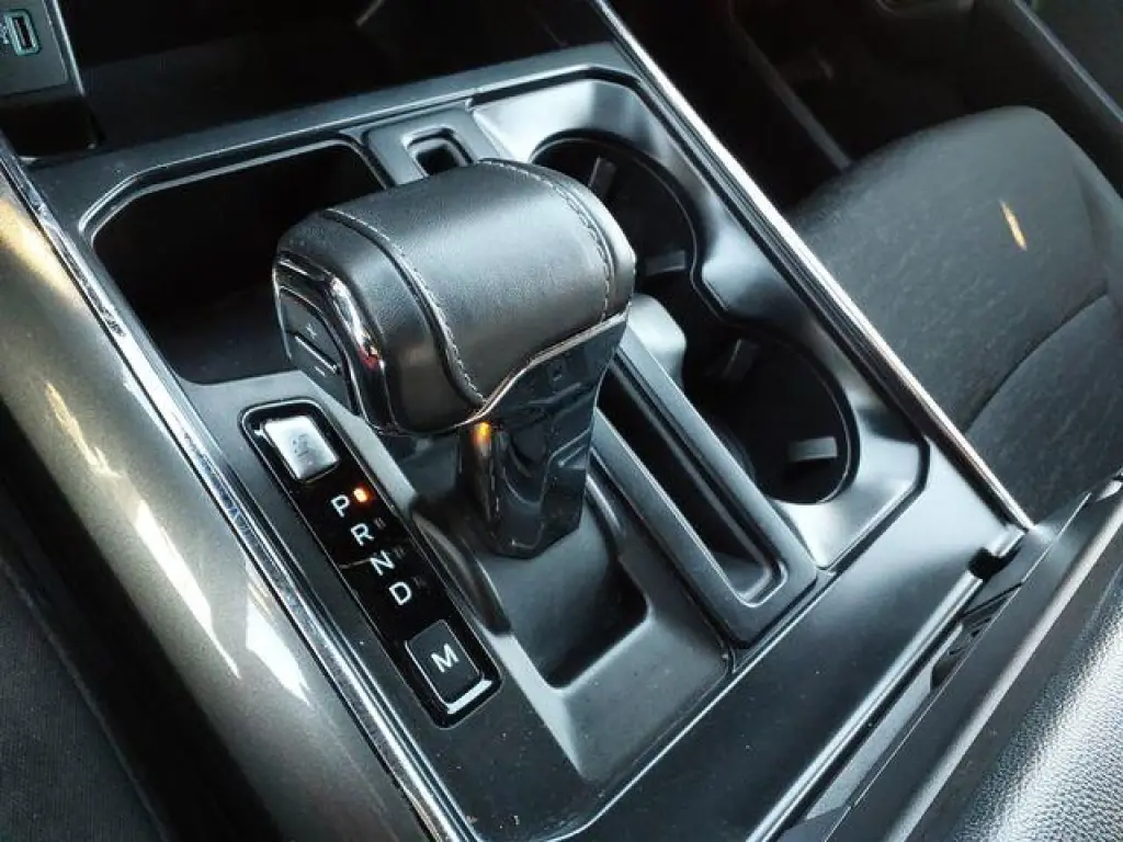 Ford F-150 2023 4x4 XLT 4p SuperCrew 5.5 ft. CB