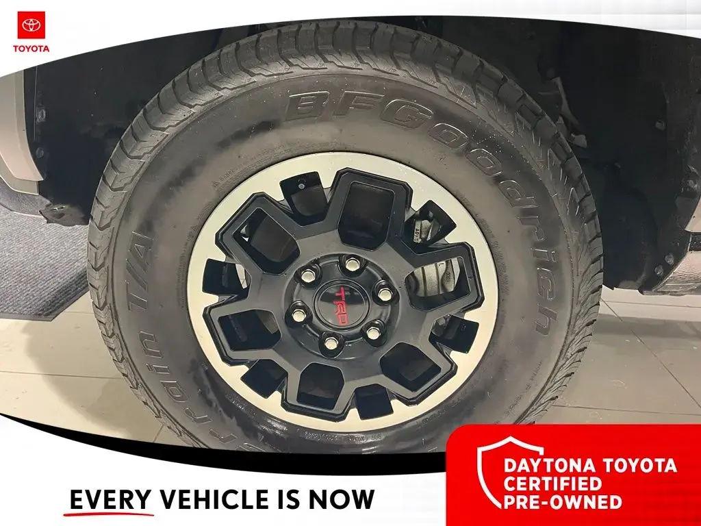 Toyota Tacoma 2025 4x4 TRD Todo Terreno 4p Doble Cabina 5.0 ft SB 8A