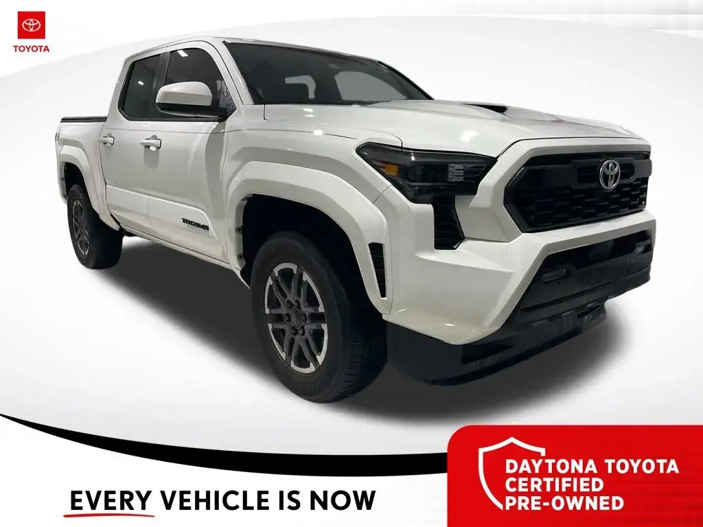Toyota Tacoma 2024 4x2 TRD Sport 4p Doble Cab 5.0 ft CB