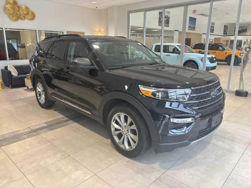 Ford Explorer 2023 AWD XLT 4dr SUV