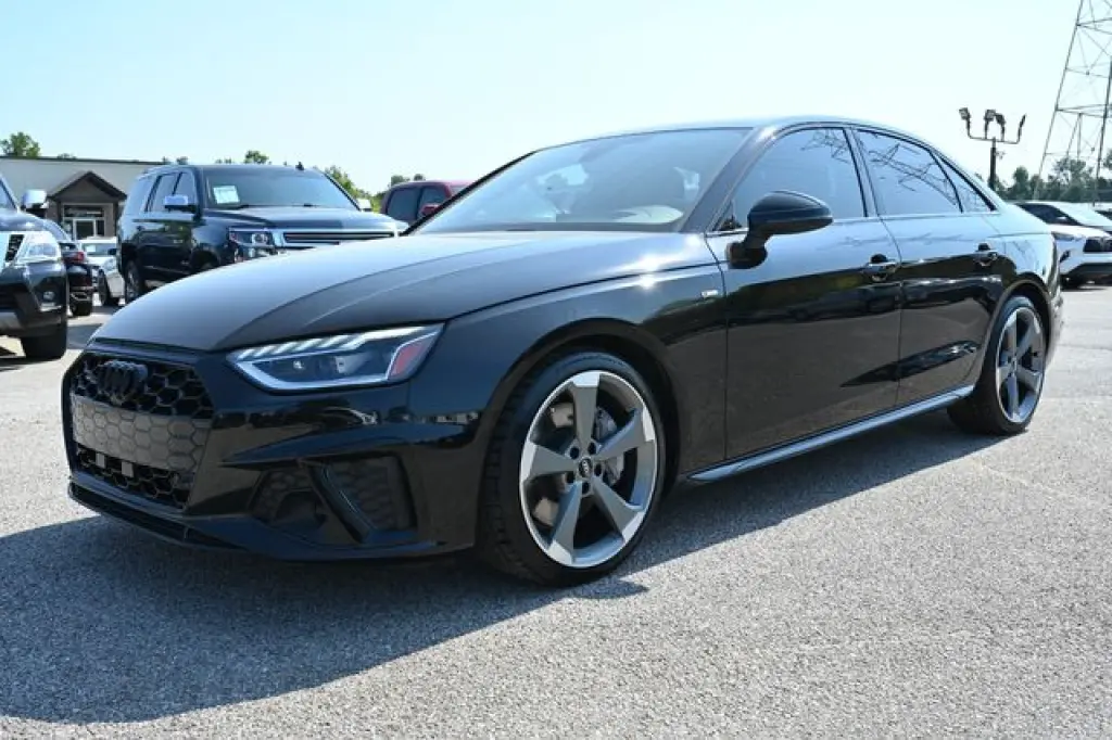 2021 Audi A4 quattro S line Prestige 45 TFSI