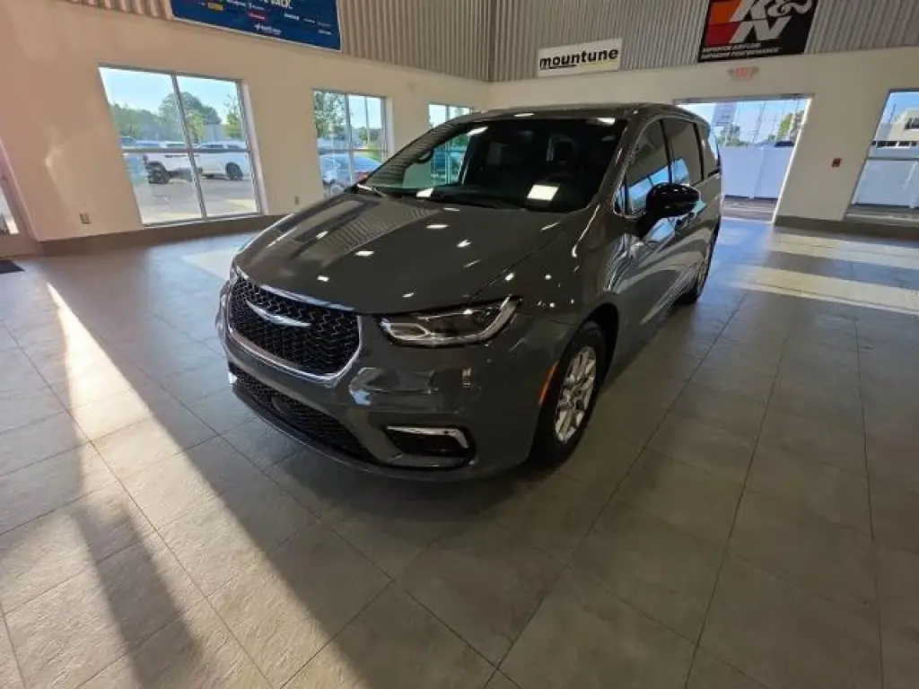 Chrysler Pacifica 2025 Select 4dr Mini-Van