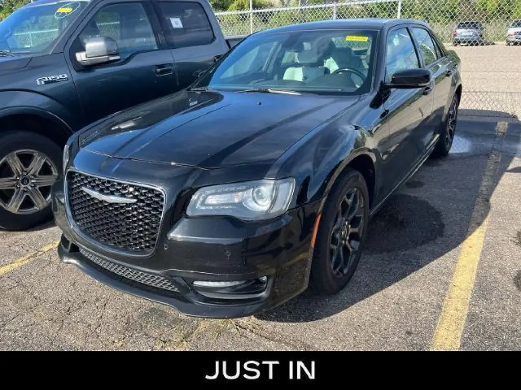 Chrysler 300 2019 AWD S 4dr Sedan