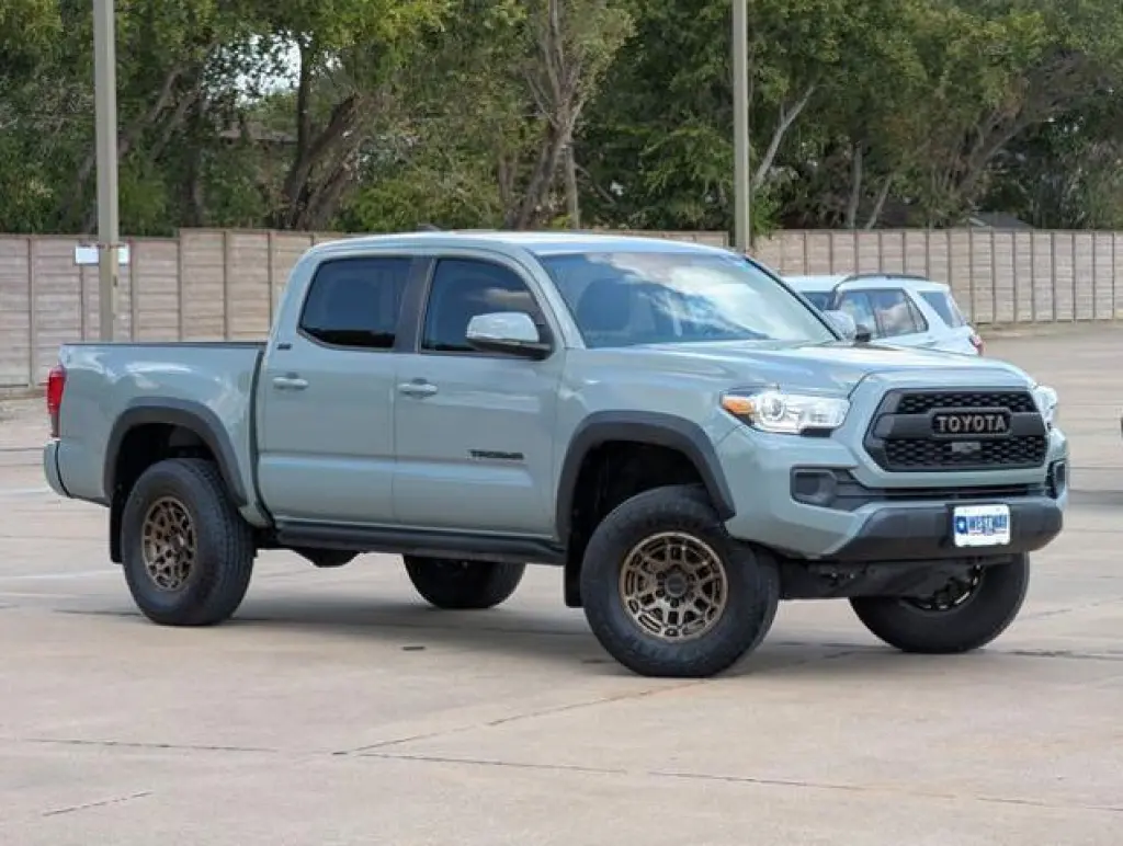 Toyota Tacoma 2023 4x4 TRD Pro 4p Doble Cabina 5.0 ft CB 6M