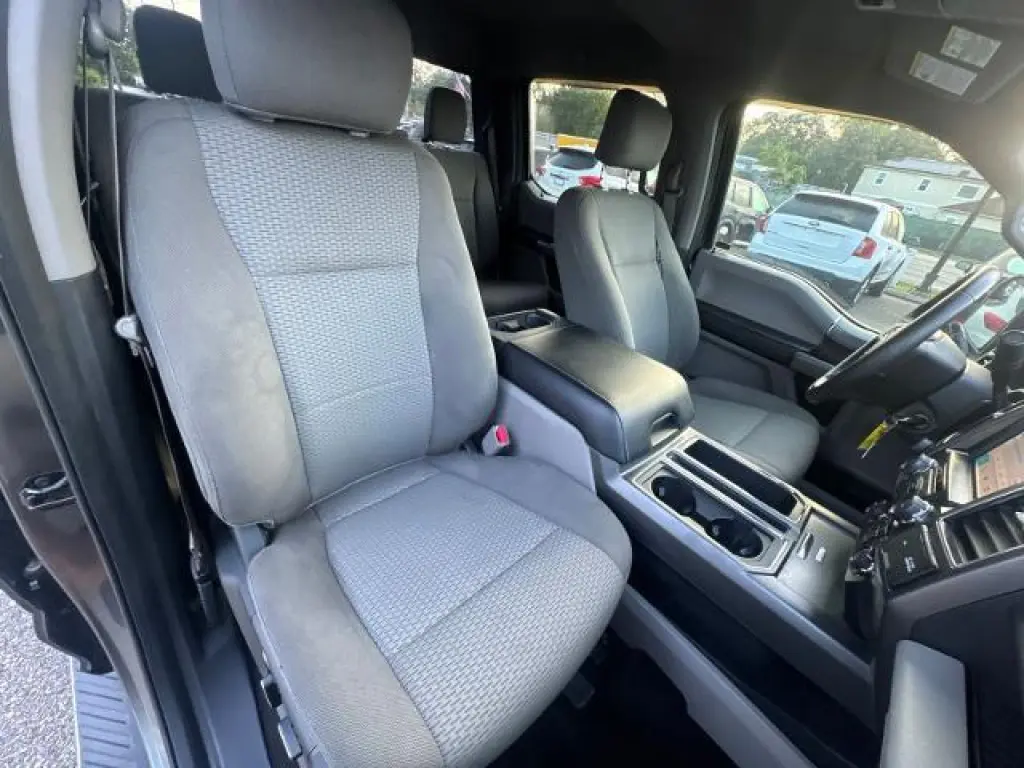 Ford F-150 2017 4x2 XLT 4dr SuperCrew 5.5 ft. SB