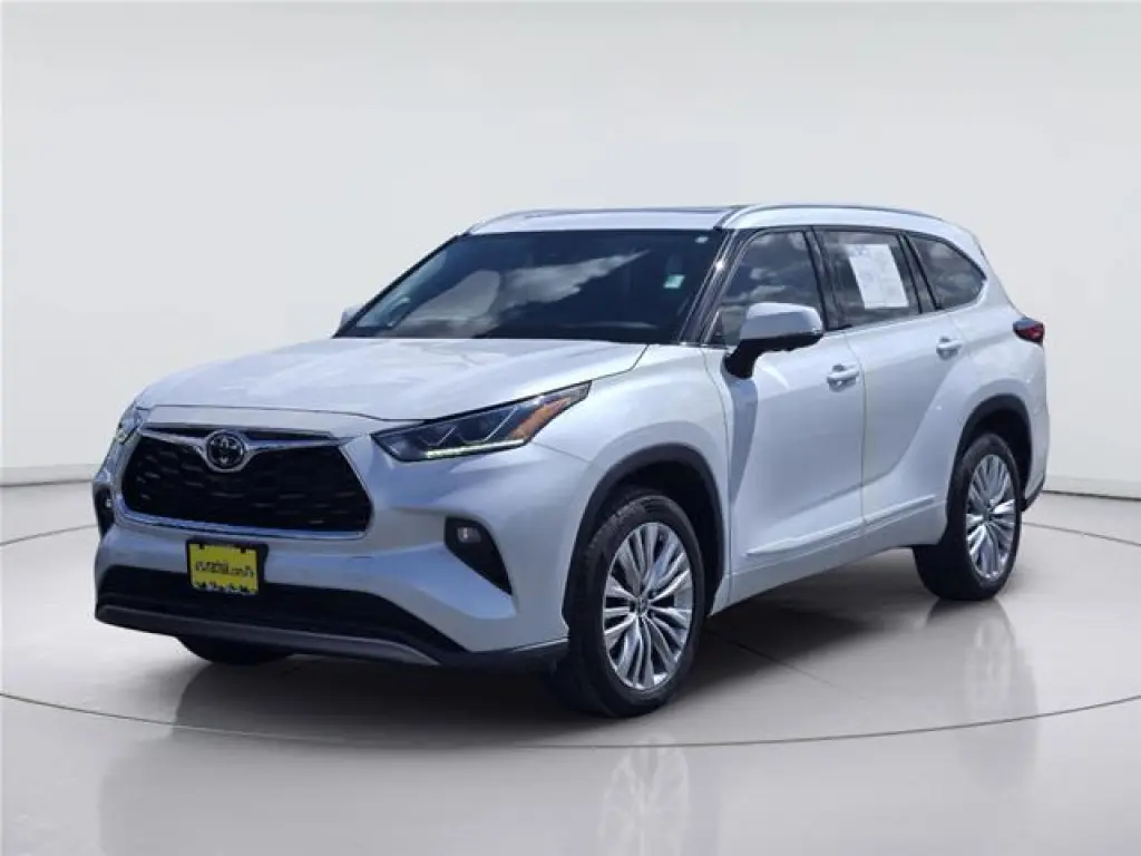Toyota Highlander 2023 Platinum 4dr SUV