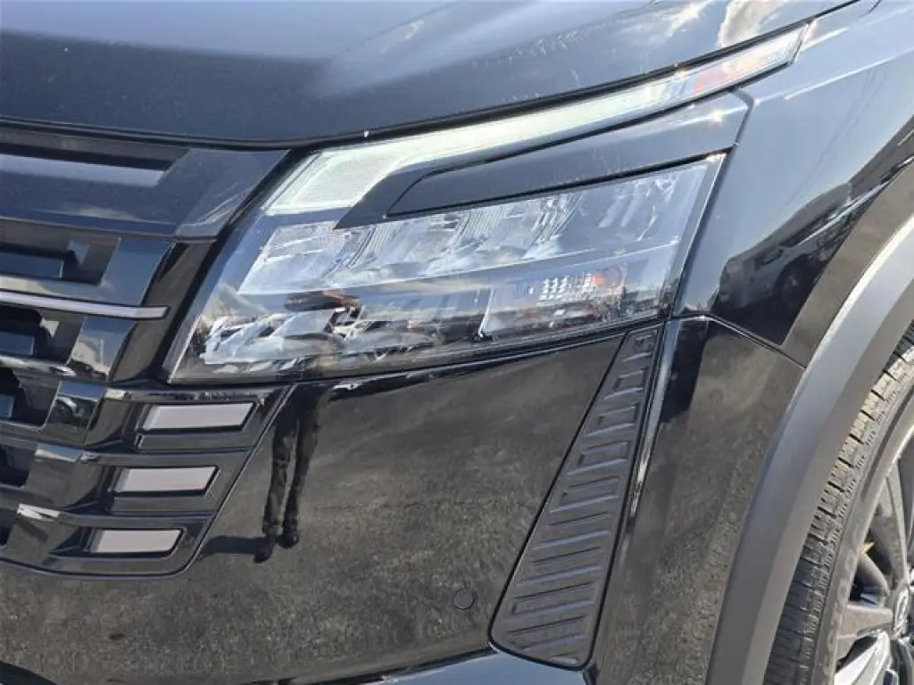 Nissan Pathfinder 2026 SL SUV 4 puertas