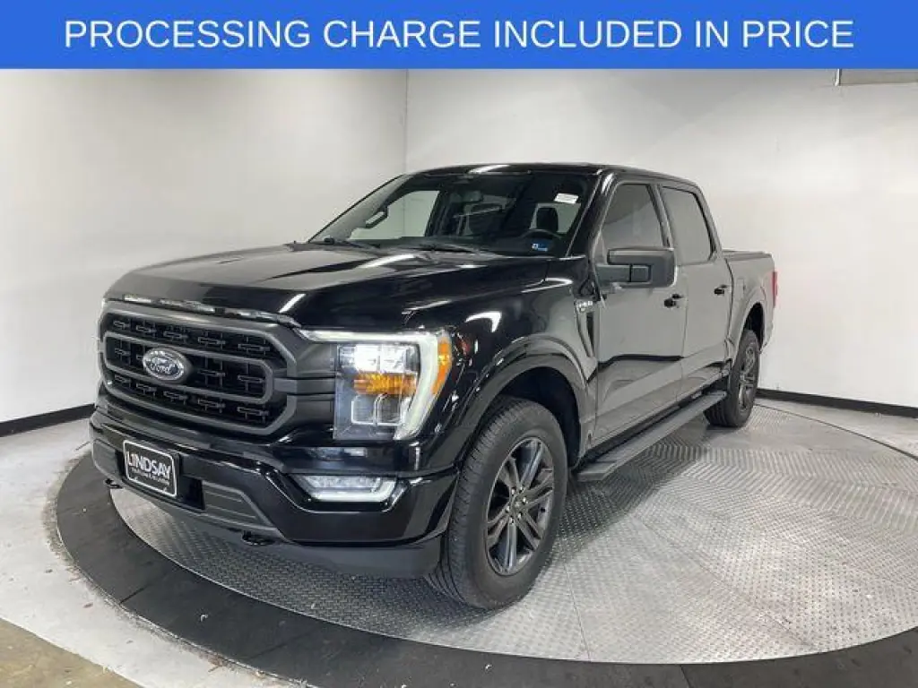 Ford F-150 2022 4x4 XLT 4p SuperCrew 6.5 ft. SB