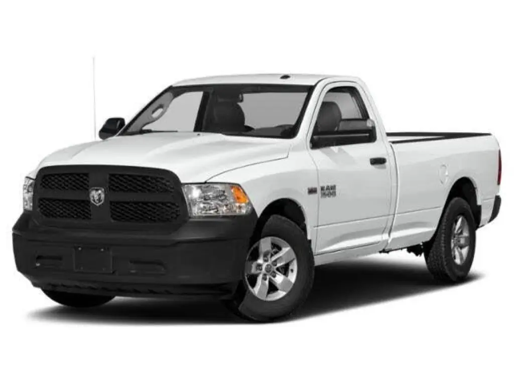 Ram 1500 Clásico 2020 4x2 Tradesman 2dr Cabina Regular 8 ft. LB Pickup