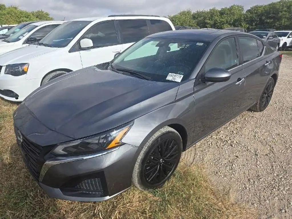 Nissan Altima 2025 AWD 2.5 SV 4dr Sedán