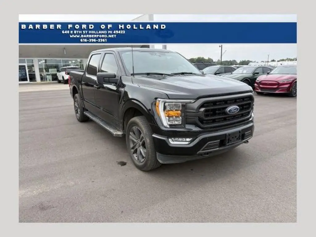 Ford F-150 2023 4x4 XLT 4p SuperCrew 5.5 ft. CB