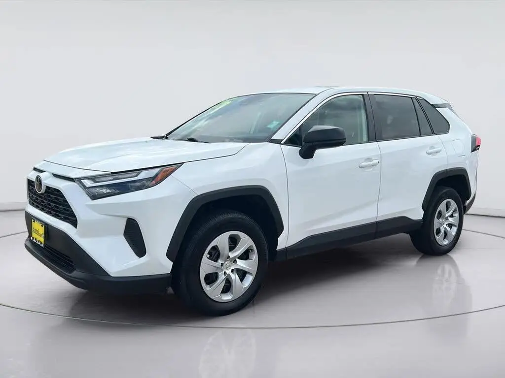 Toyota RAV4 2025 AWD LE 4dr SUV