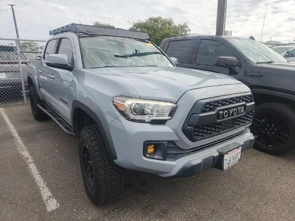 Toyota Tacoma 2019 4x4 TRD Pro 4dr Double Cab 5.0 ft SB 6M