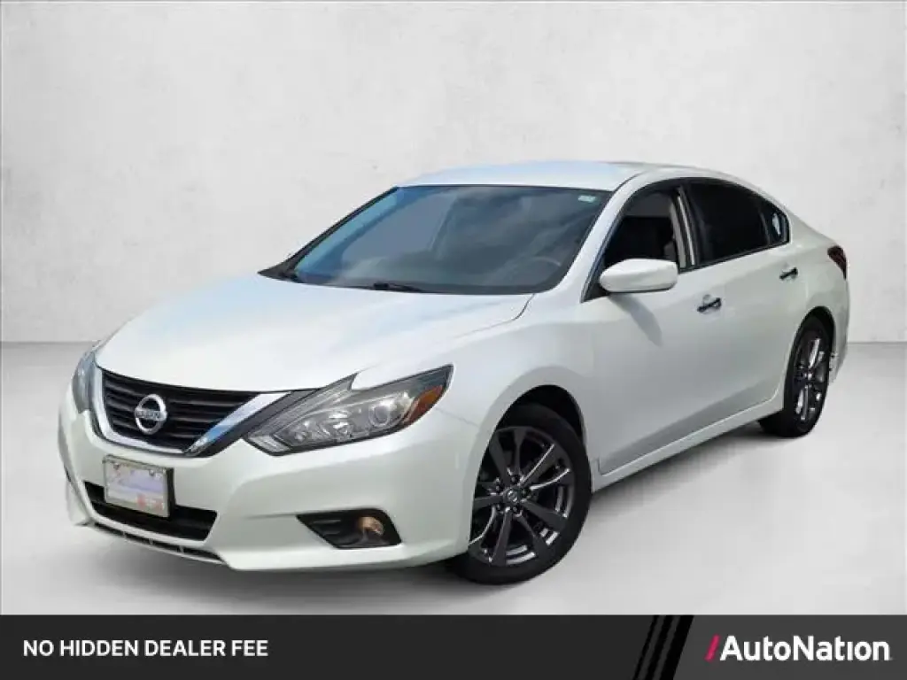 Nissan Altima 2018 2.5 SR 4dr Sedan