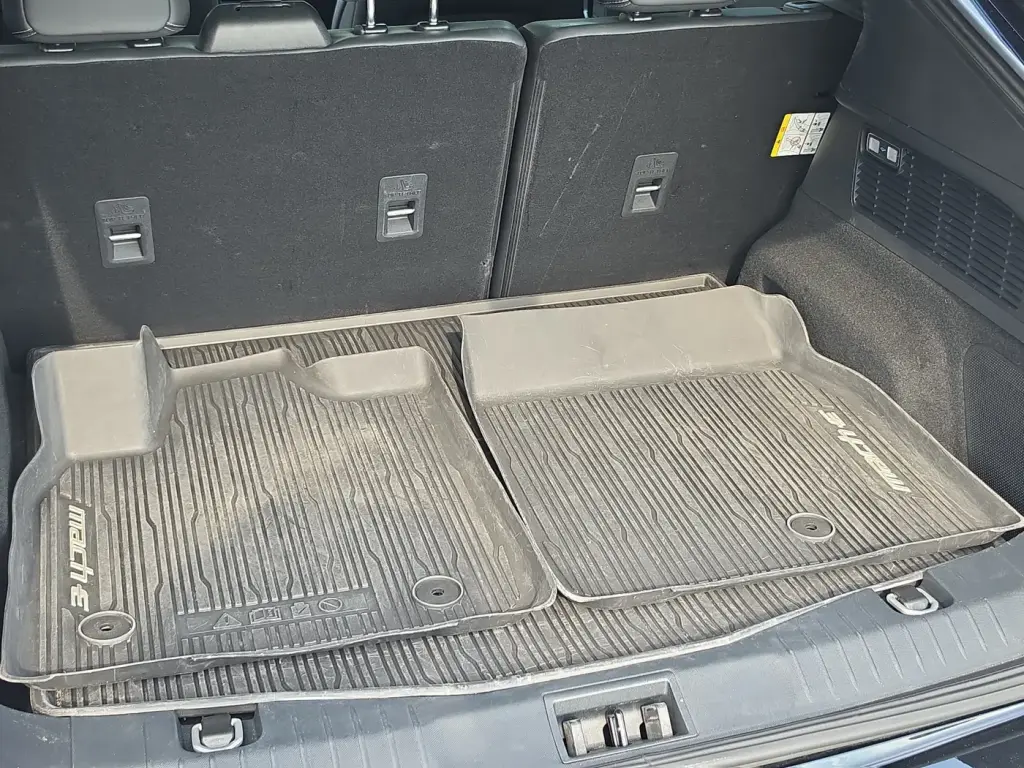 Ford Mustang Mach-E 2024 Premium 4dr SUV