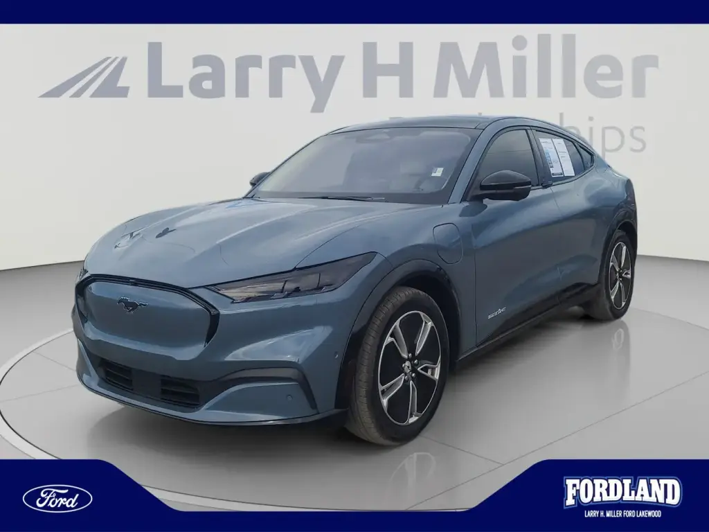 Ford Mustang Mach-E 2023 Premium 4dr SUV
