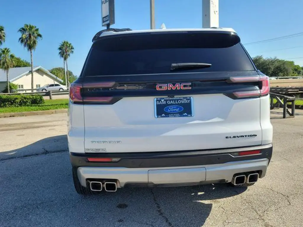 GMC Acadia 2024 Elevation 4p SUV