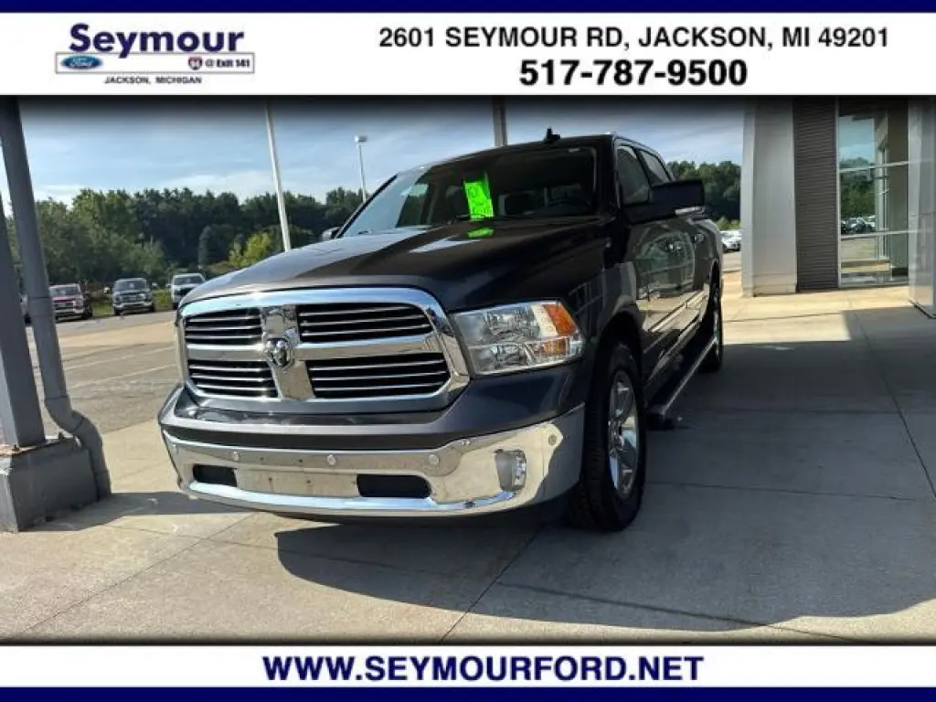 Ram 1500 2018 4x4 SLT 4dr Crew Cab 5.5 ft. SB Pickup