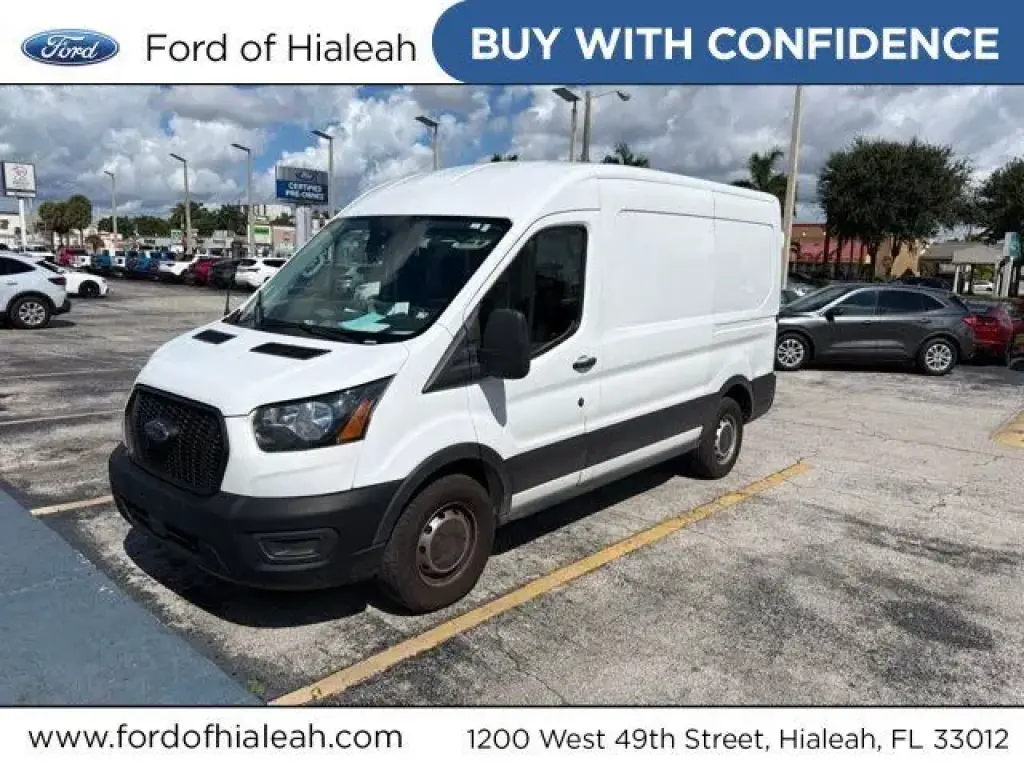 Ford Transit 2021 250 3dr SWB Techo Medio Furgón de Carga