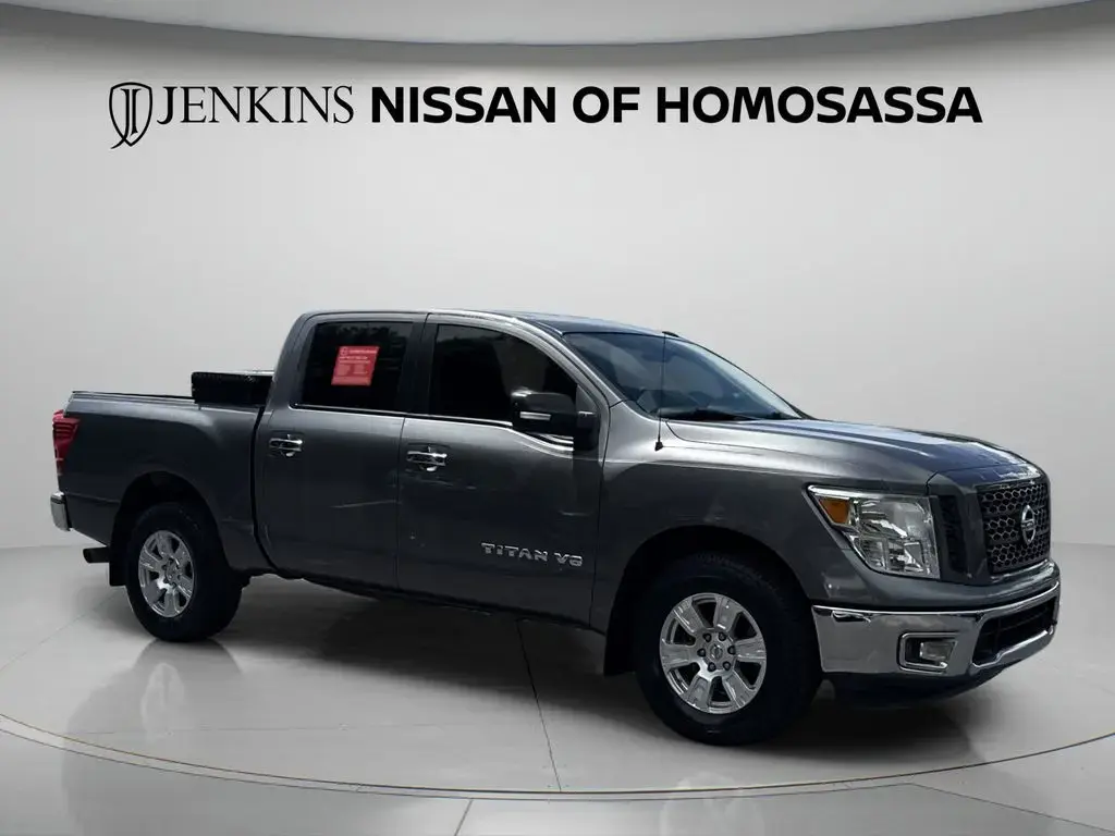 Nissan Titan 2019 4x4 SV 4dr Crew Cab