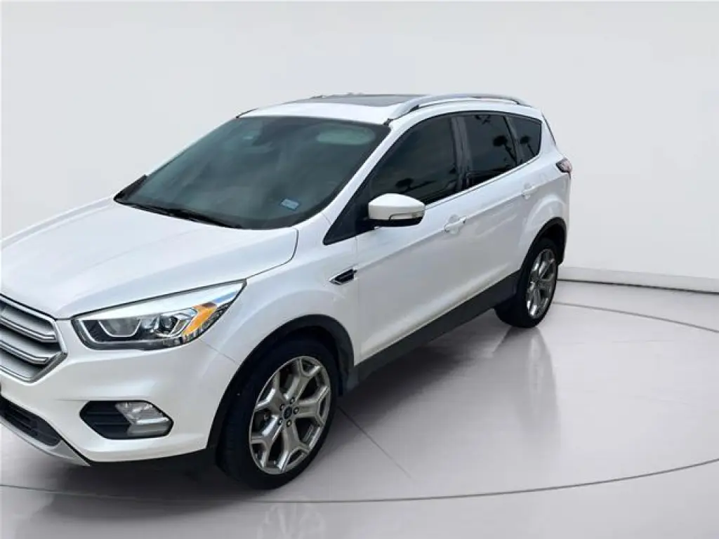 Ford Escape 2017 Titanium SUV 4p.