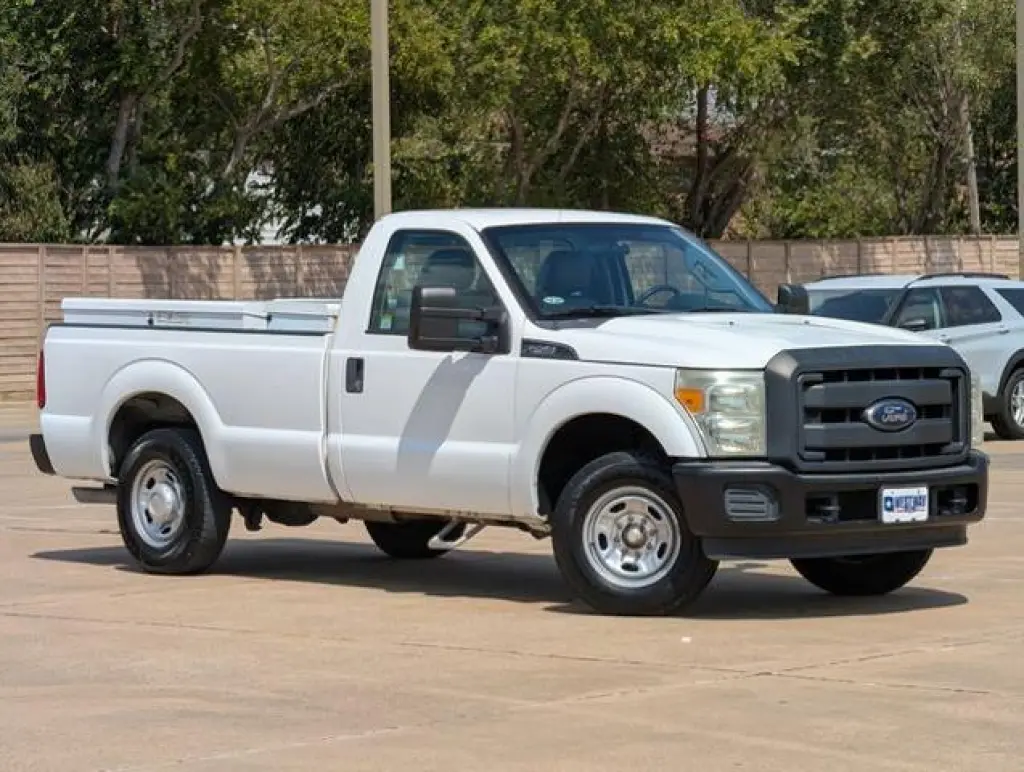Ford F-250 Super Duty 2016 4x2 XL 2dr Cabina Regular 8 ft. LB Pickup