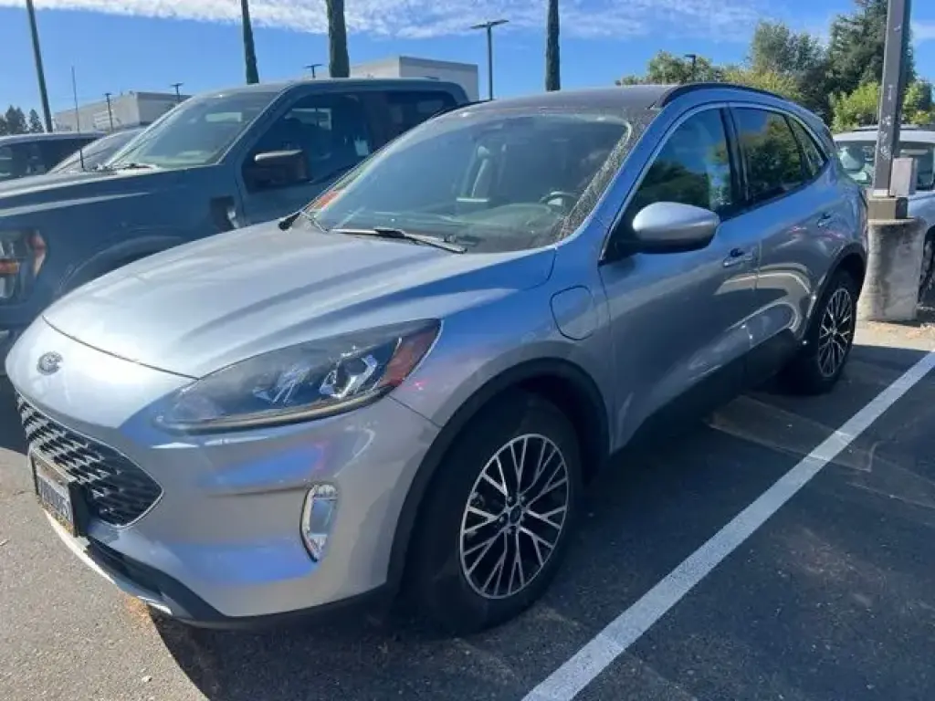 Ford Escape Plug-In Hybrid 2022 SEL 4p SUV
