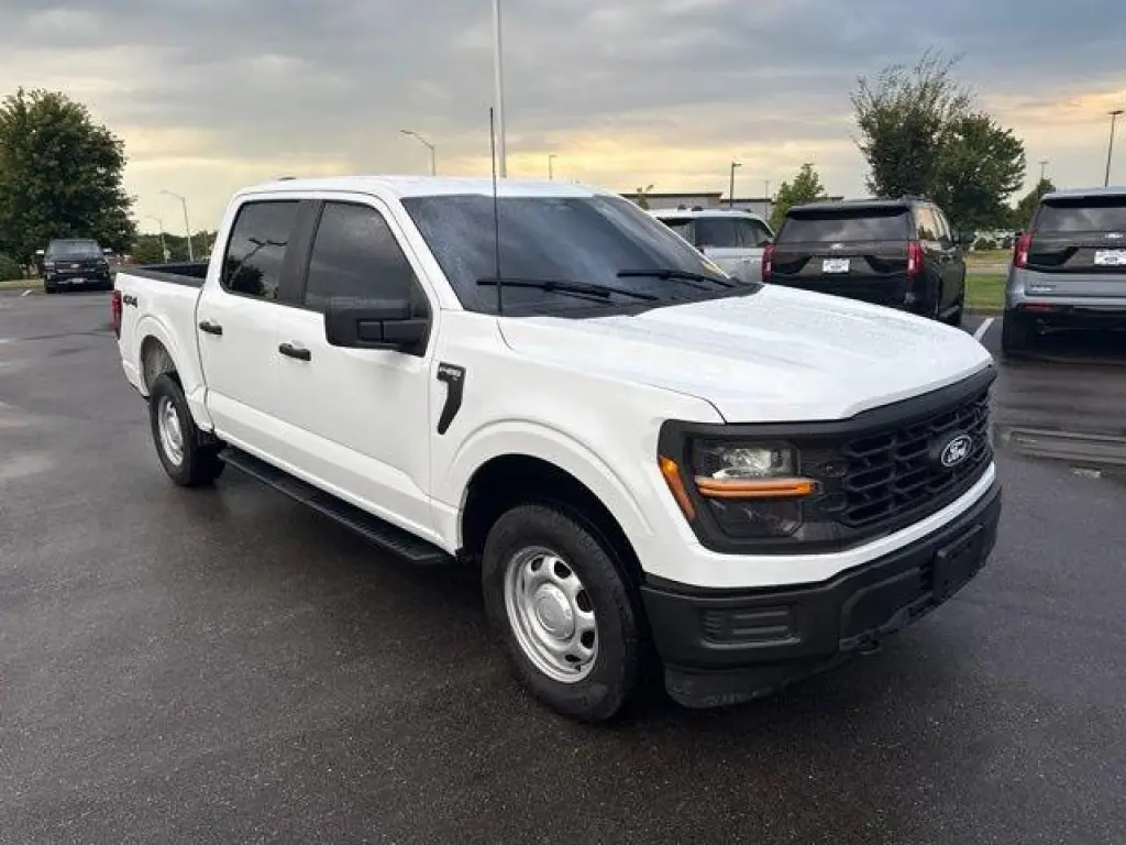 Ford F-150 2024 4x4 XL 4dr SuperCrew 6.5 ft. SB