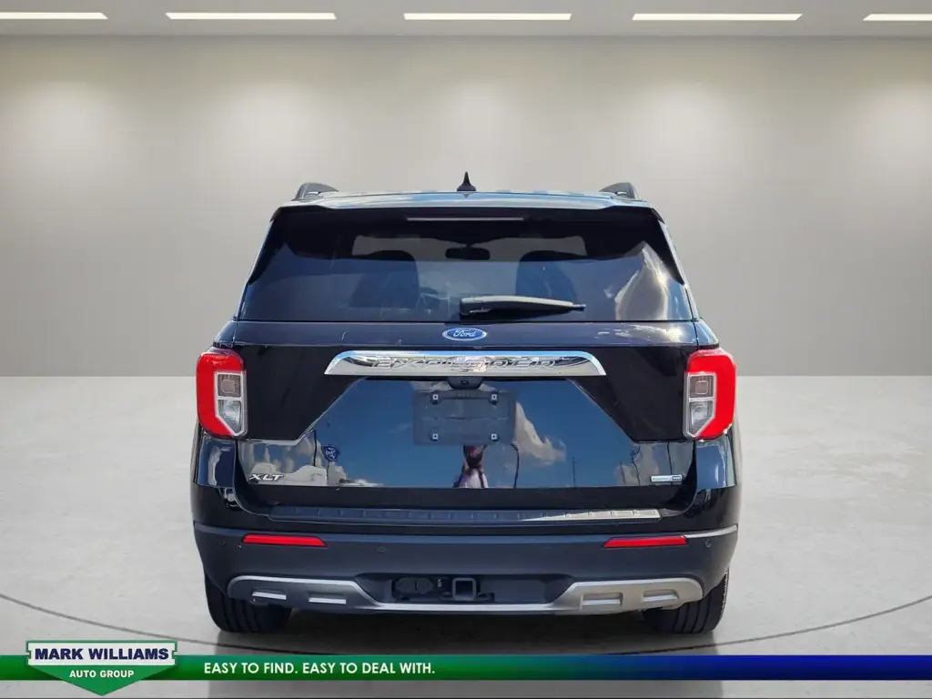 Ford Explorer 2020 con tracción en las cuatro ruedas XLT de 4 puertas SUV