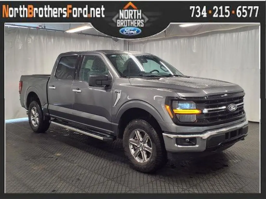 Ford F-150 2025 4x4 XLT 4 puertas SuperCrew caja corta de 5.5 pies